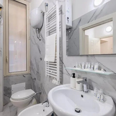 B&B Nel Cuore Di 4*
